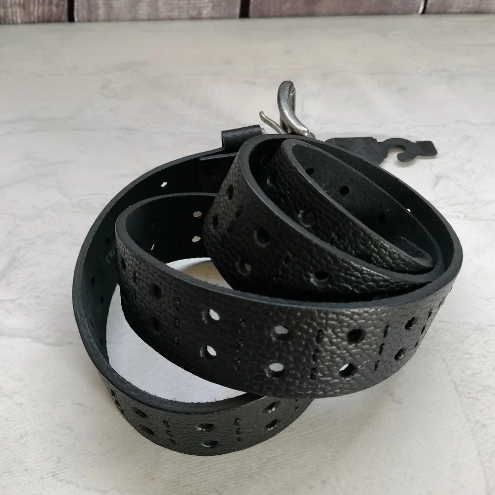 Brighton  Honest  Sz 34 Men's Black Hand Tooled Studded Leather Belt M70743 TAG